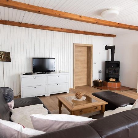 Buehlhaeusl Apartment Gruenau im Almtal Luaran gambar