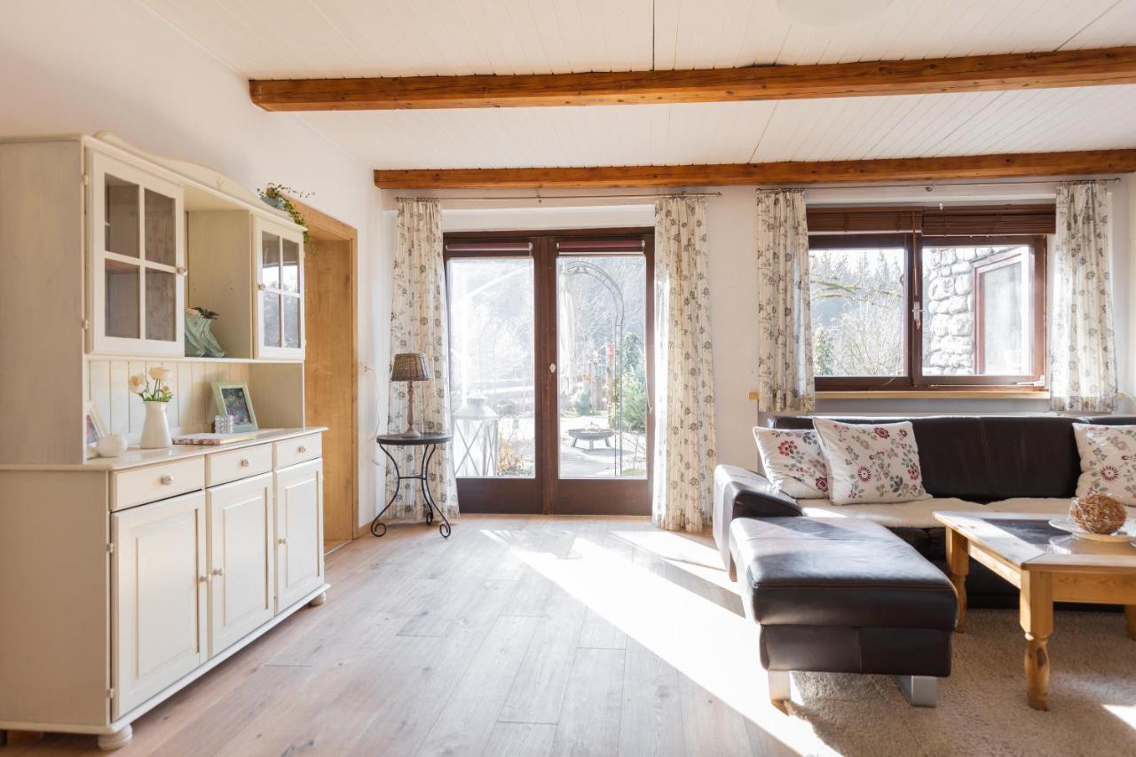 Buehlhaeusl Apartment Gruenau im Almtal Luaran gambar